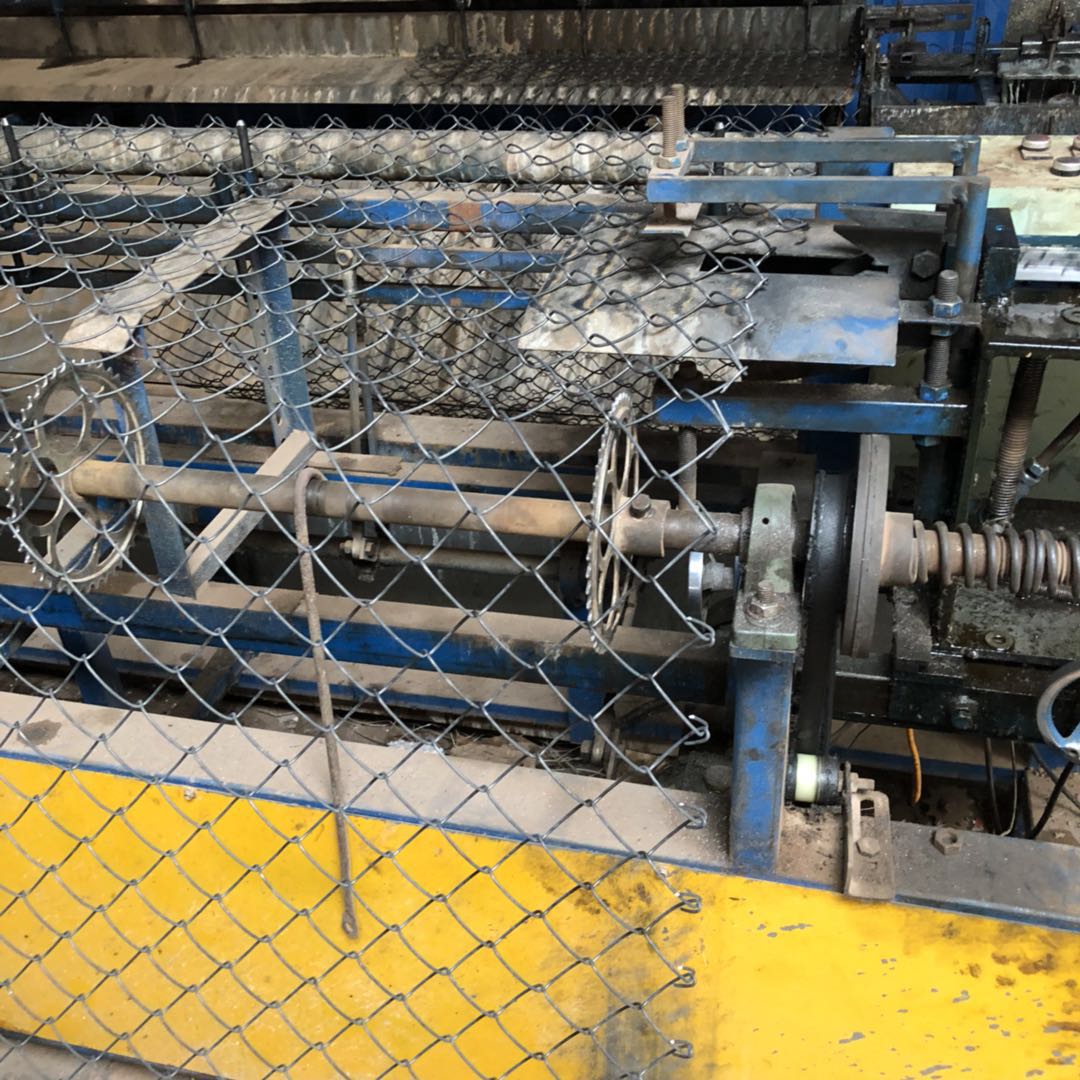 山西運河河槽菱形勾花網圖片3